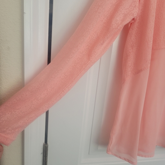 ARDEN B.  Long Sleeve top - Picture 2 of 6